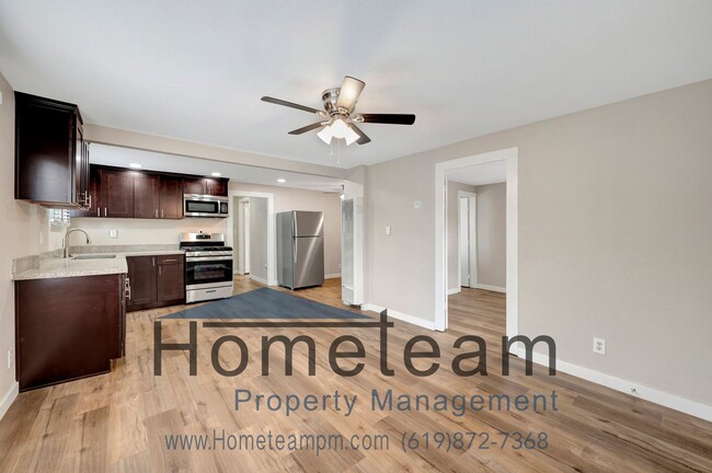 Building Photo - 2 BR/ 1.5 BA 682 SQFT / National City