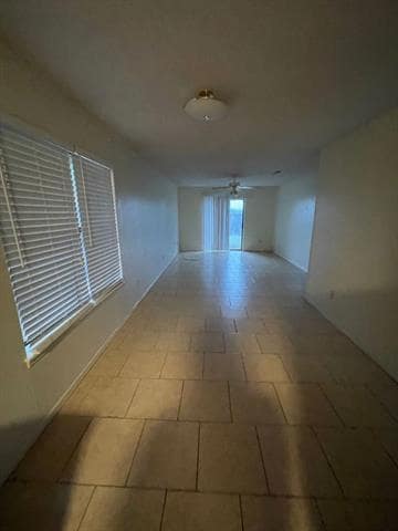 Building Photo - 4634 Marlboro Dr