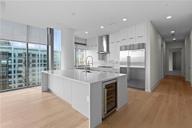 Building Photo - 40 12th St NW