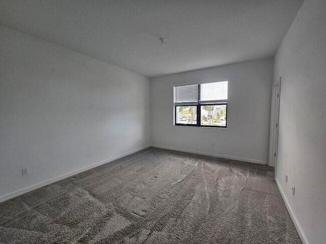 Building Photo - 8641 Antarus Dr