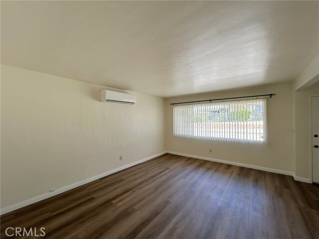 Building Photo - 1285 Garnet St