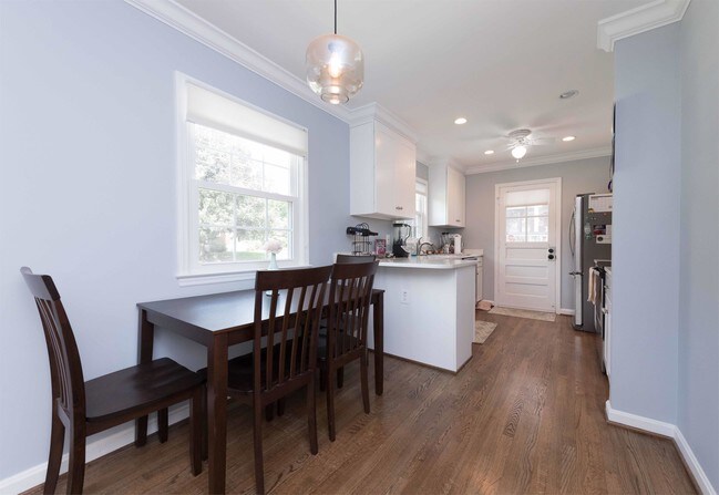 Building Photo - 4002 Spruell Dr