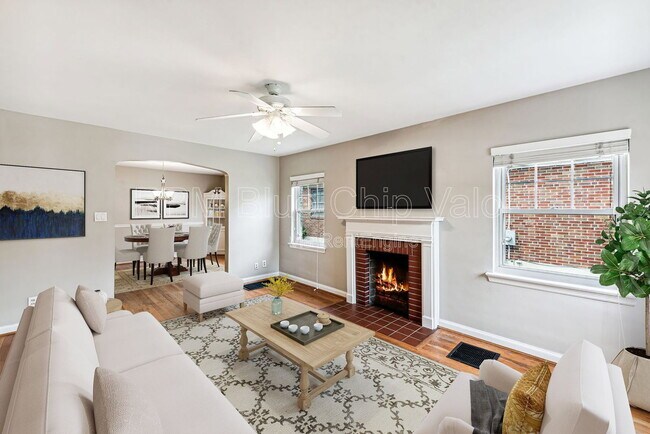 Building Photo - 3331 Ameliamont Ave