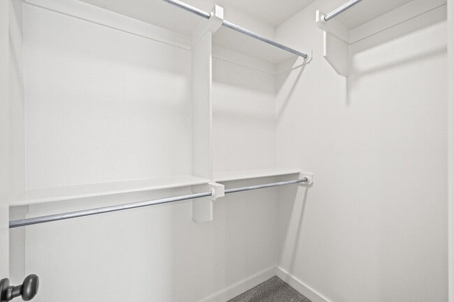 Building Photo - 517 E 23rd St