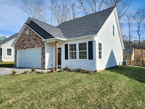 Building Photo - New Construction Black Mountain Rental