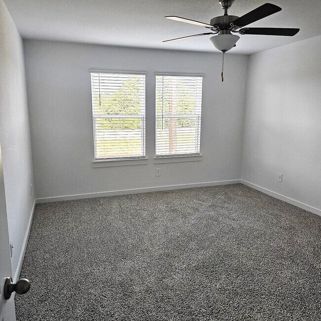 Building Photo - 10607 Hadley Pk Trl