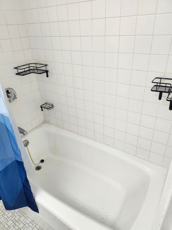 Building Photo - 1643 Cambridge St