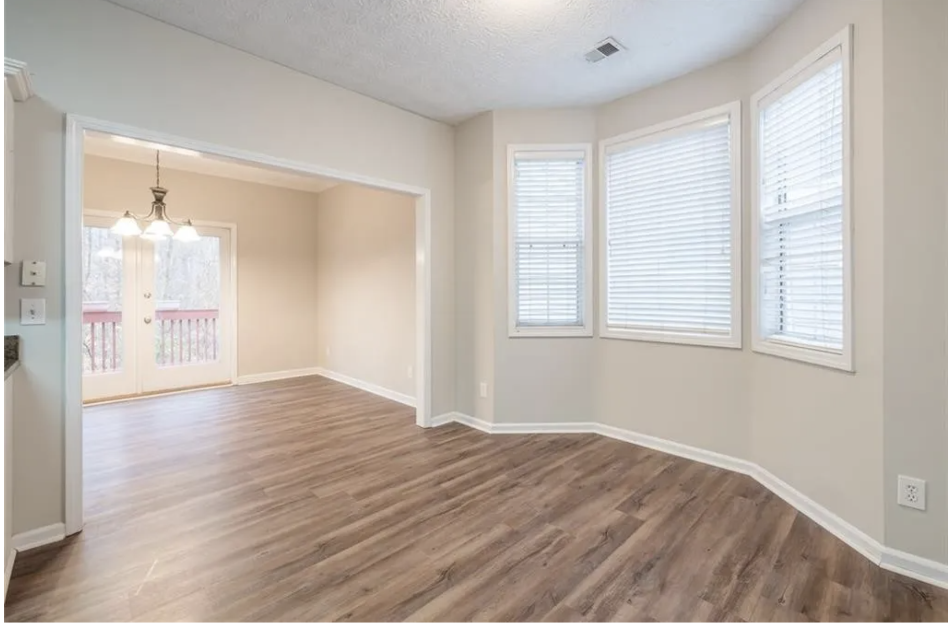 Breakfast Nook - 235 Colony Center Dr