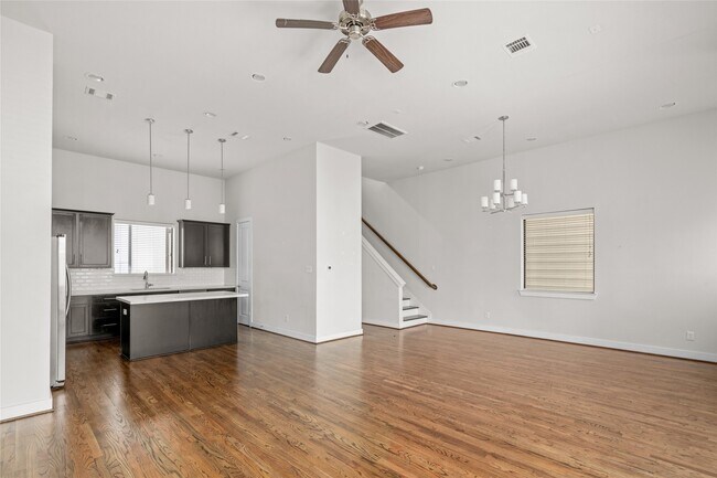 Building Photo - 3409 Kensington Yellow Pl