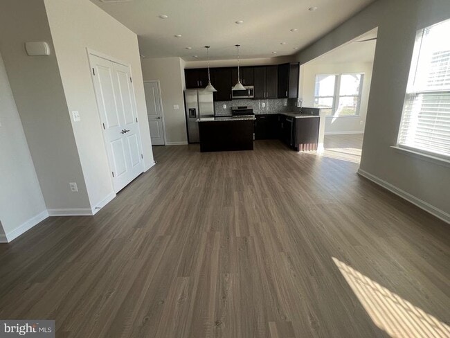 Building Photo - 35 Signal Knob Cottage Dr