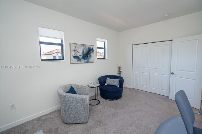 Building Photo - 139 NE 27th Terrace