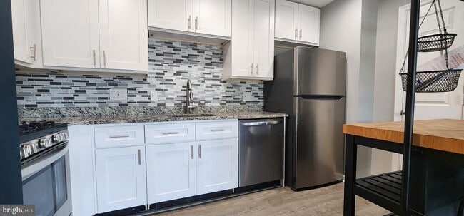 Building Photo - 12705 Dara Dr