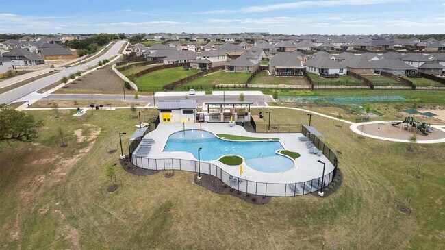 Building Photo - 305 Barton Run Dr