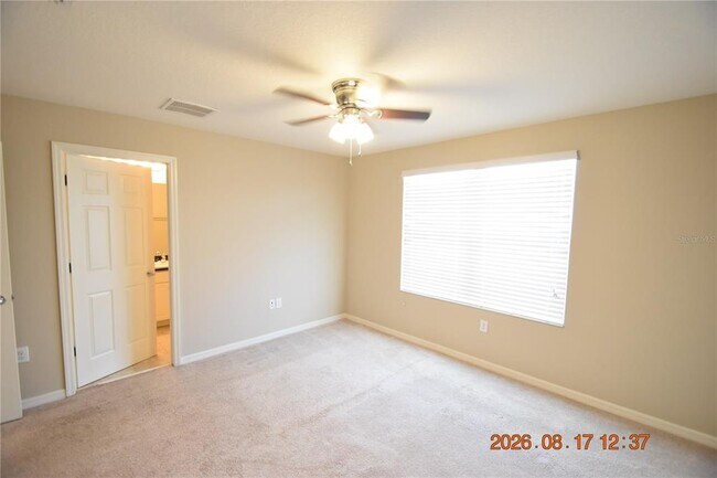 Building Photo - 7031 Woodchase Glen Dr