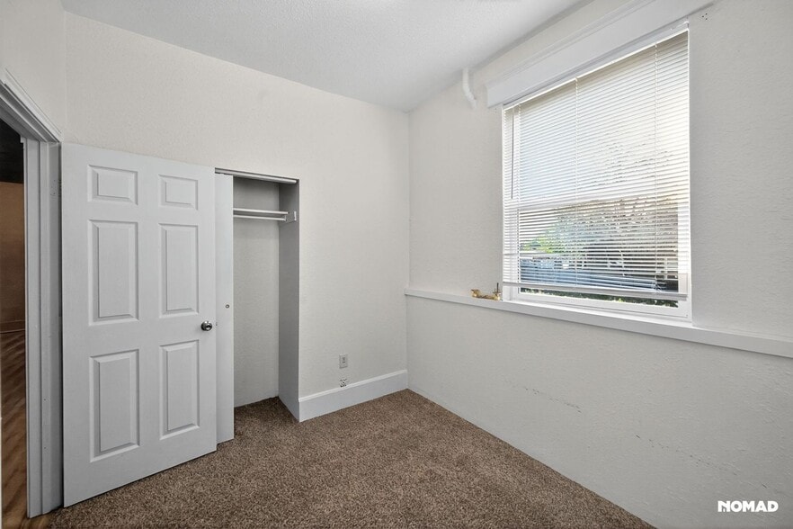 Building Photo - 2500 Eaton St
