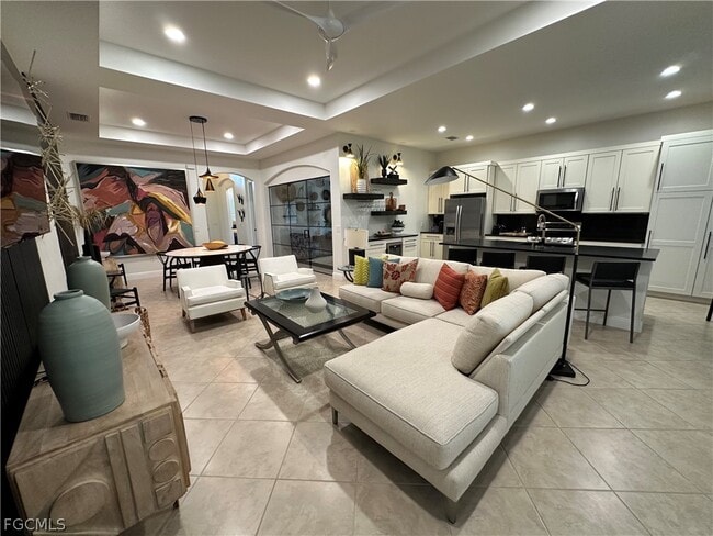 Building Photo - 12454 Kentwood Ave