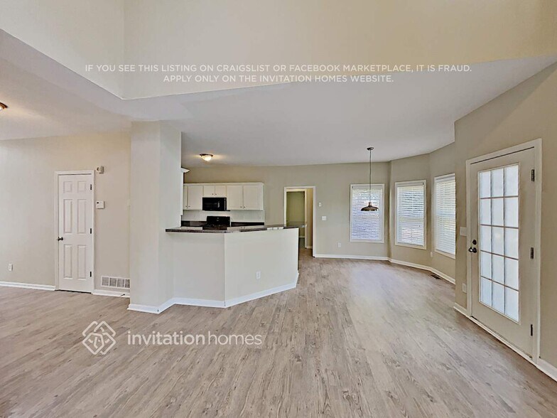 Building Photo - 4913 Lightwood Ct