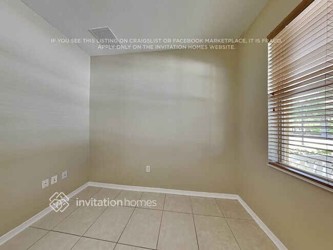 Building Photo - 1203 Gentilly Ln