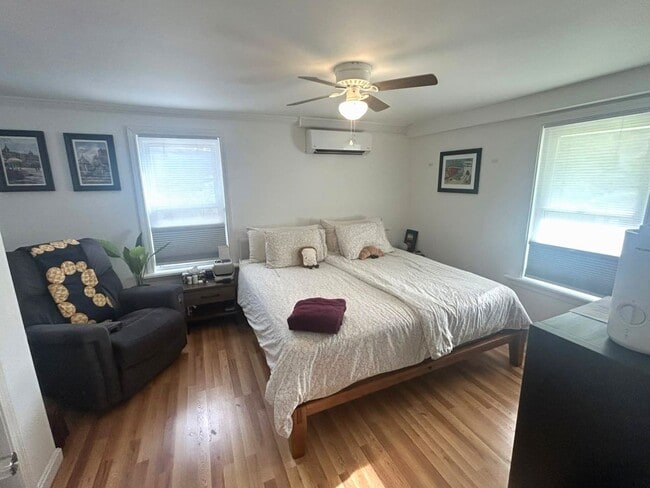 Building Photo - 26-30 Vine Street