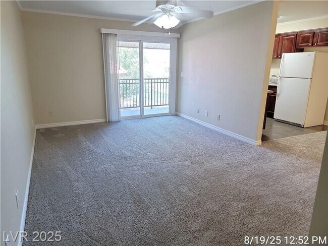 Building Photo - Adorable unit in Bella Vita community!