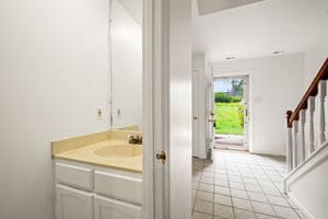 Building Photo - 132 Pinecrest Ln