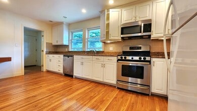 Building Photo - 177 Trapelo Rd