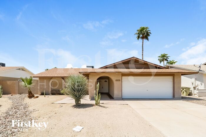 Primary Photo - 17824 N 57th Dr