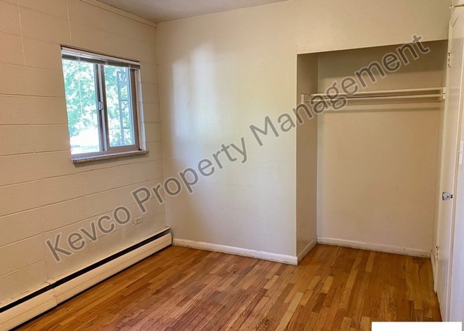 Building Photo - 419 Laporte Ave