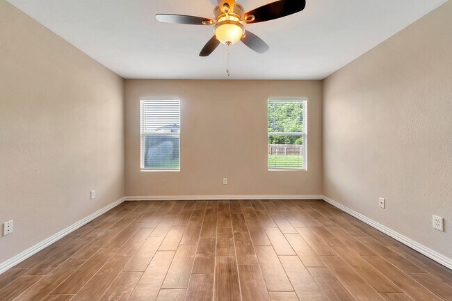 Building Photo - 4608 Indigo Dr
