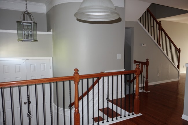 Building Photo - 1390 Thornborough Dr