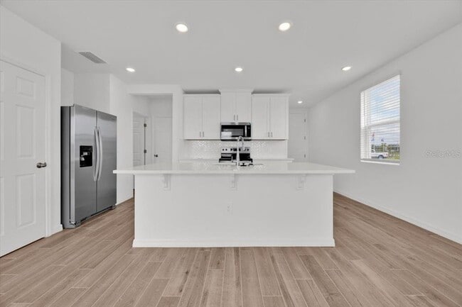 Building Photo - 16475 Happy Eagle Dr