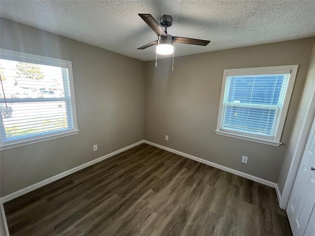 Building Photo - 710 Alto Dr