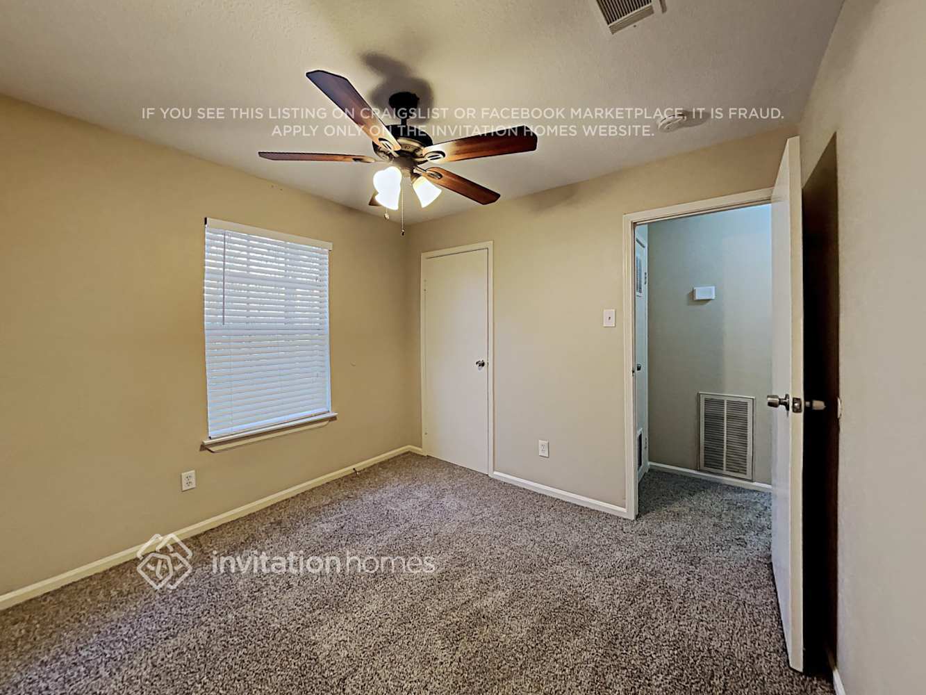 Building Photo - 27 S White Pebble Ct