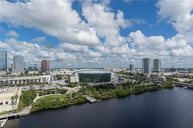 Building Photo - 371 Channelside Walk Way