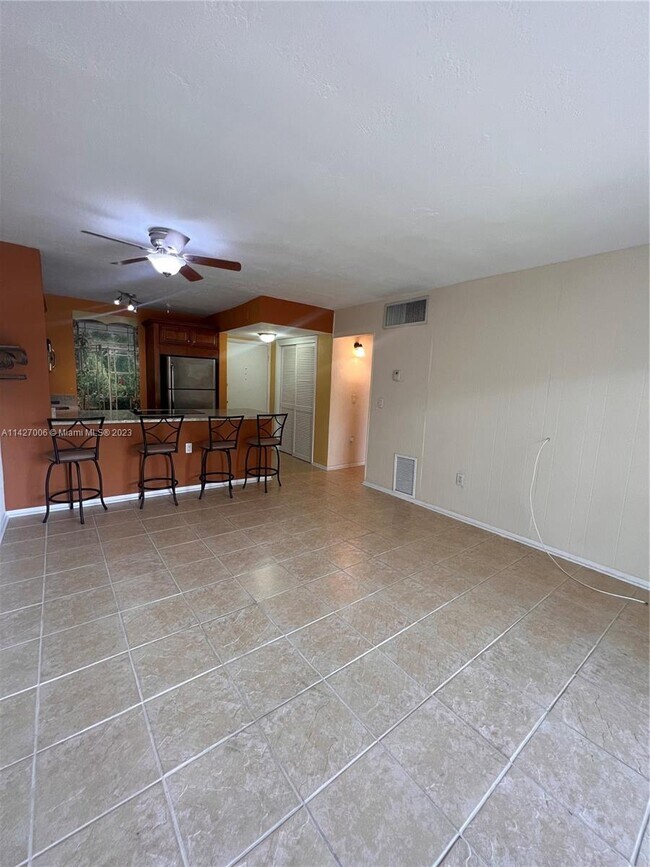 Building Photo - 7403 SW 82nd St