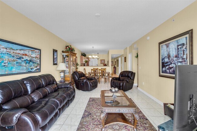 Building Photo - 18100 N Bay Rd