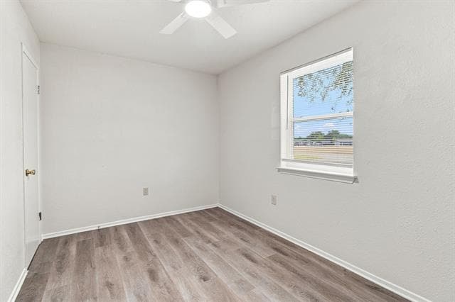 Building Photo - 1819 Pelican Oval W