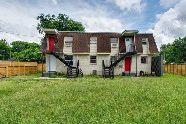 Building Photo - 1733 17th Ave N
