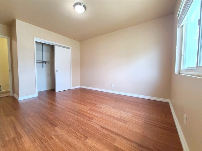 Building Photo - 12149 Country Club Ln