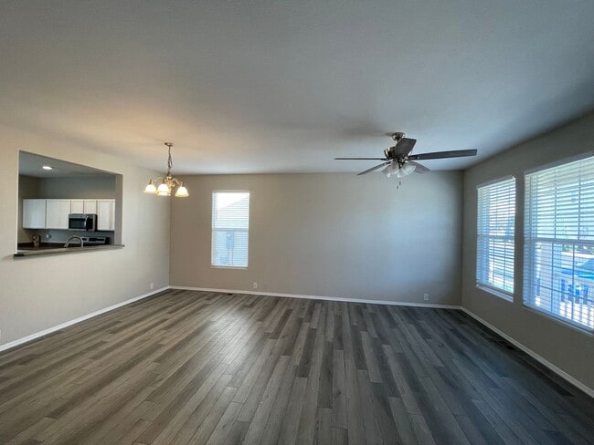 Building Photo - 7387 Countryside Grv