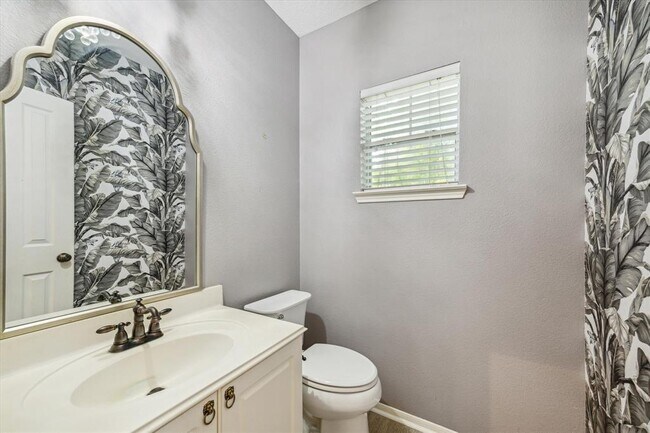 Building Photo - 25 Stone Creek Pl