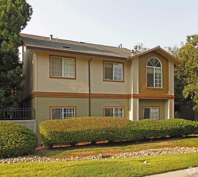 Copperwood Apartments 7870 Locher Way Citrus Heights CA 95610