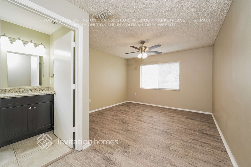 Building Photo - 1448 Marigold Dr