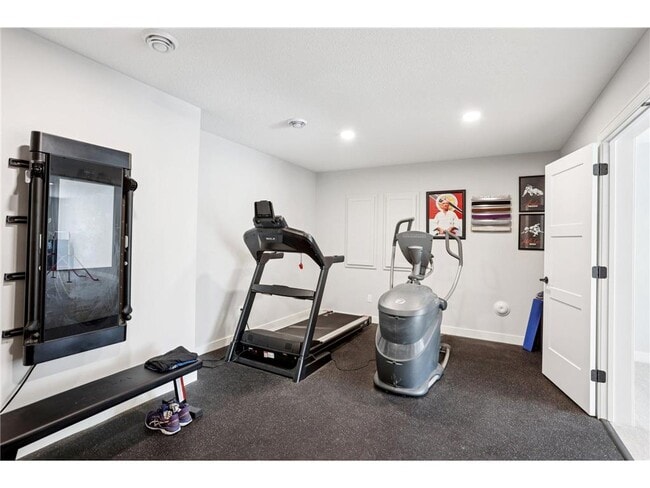 Building Photo - 4279 Arbor Dr