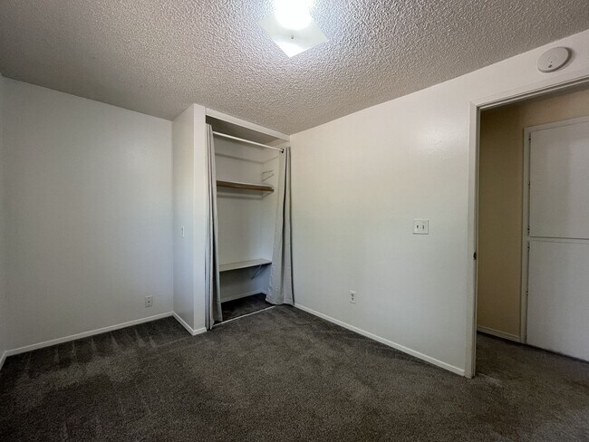 Building Photo - Charming Ranch Home with Sunroom or 4th Bedroom, Two-Car Garage and Fenced Backyard