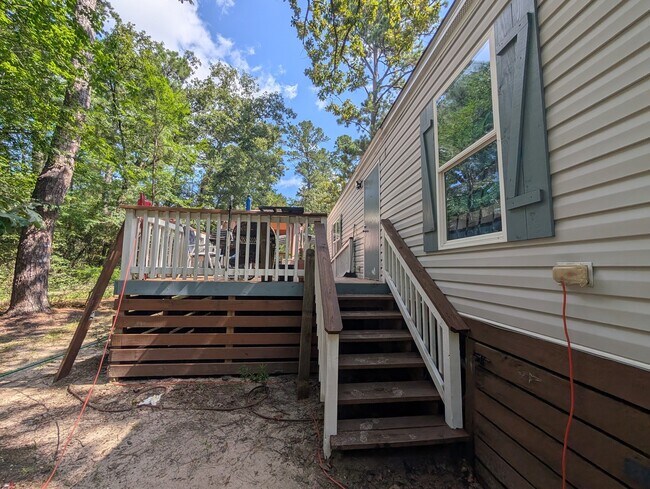 Building Photo - 1274 Cardinal Ln