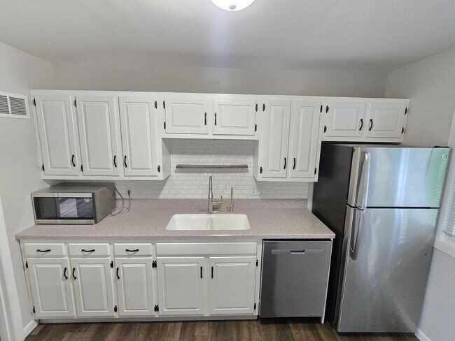 Building Photo - Quality Home Management