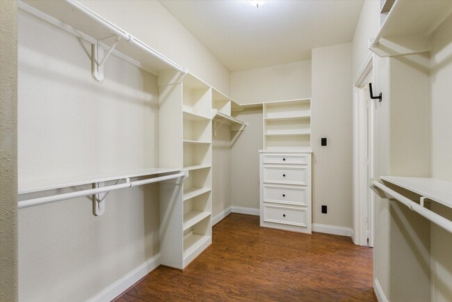 Building Photo - 3034 Orchard Ct