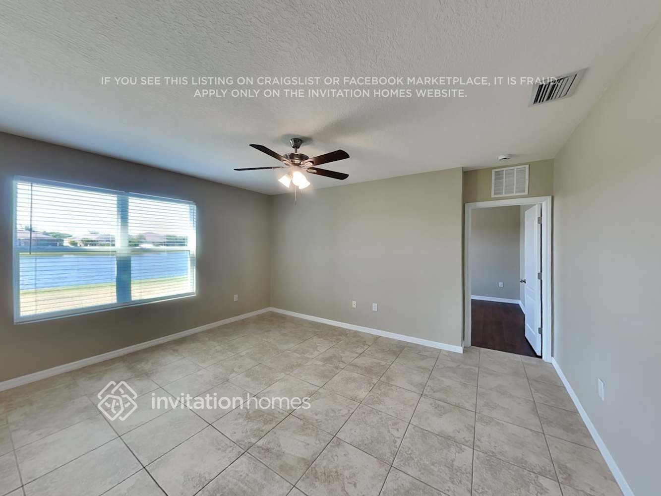 Building Photo - 15749 High Bell Pl