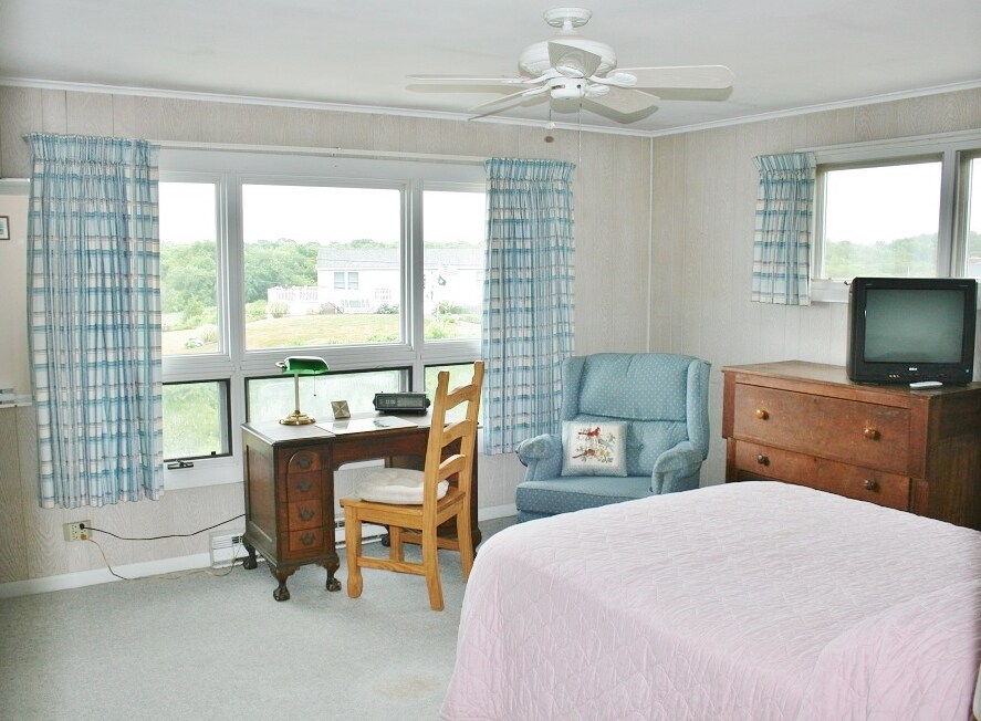 Building Photo - 652 Jerry Brown Farm Rd